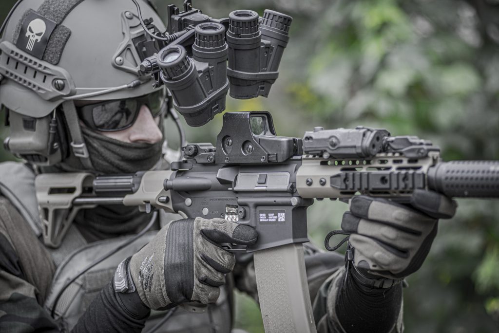 c-more red dot
